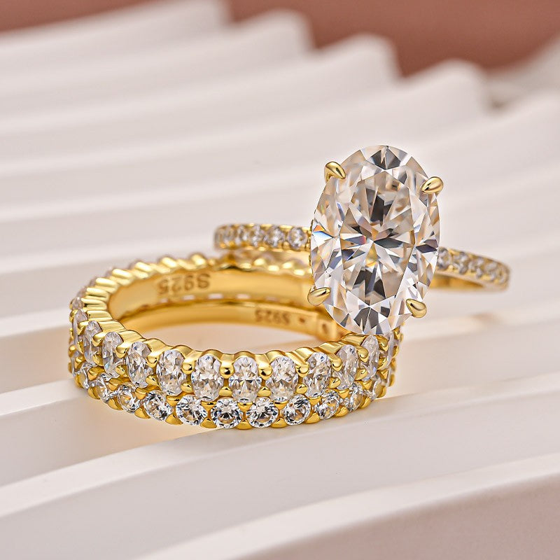 Moissanite 4.0Ct Oval Cut Yellow Gold Bridal Ring Set