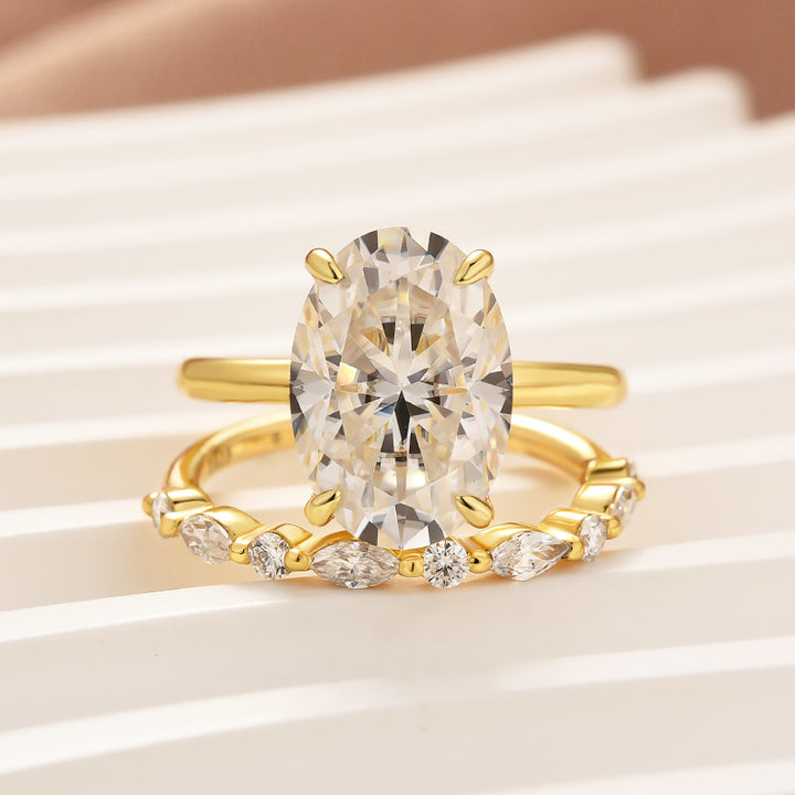 Moissanite 5.5Ct Solitaire Oval Cut Yellow Gold Engagement Ring with Marquise&amp; Oval Cut Wedding Band