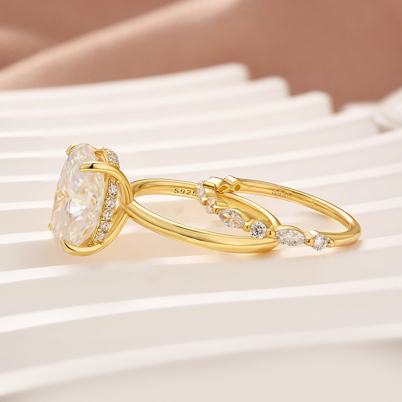 Moissanite 5.5Ct Solitaire Oval Cut Yellow Gold Engagement Ring with Marquise& Oval Cut Wedding Band