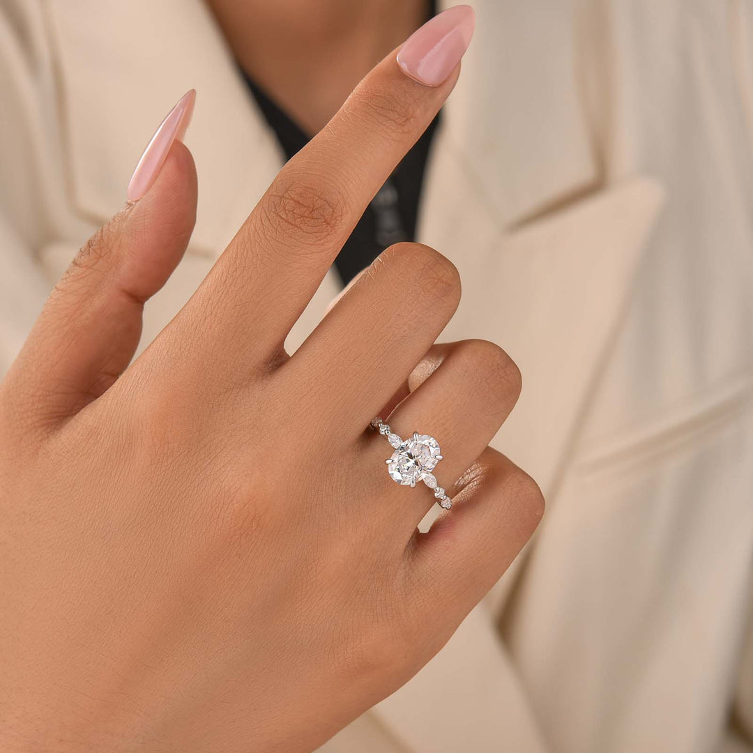 Moissanite 2.5CT Oval Cut Classic Side Stone Everyday Wearable Engagement Ring For Women