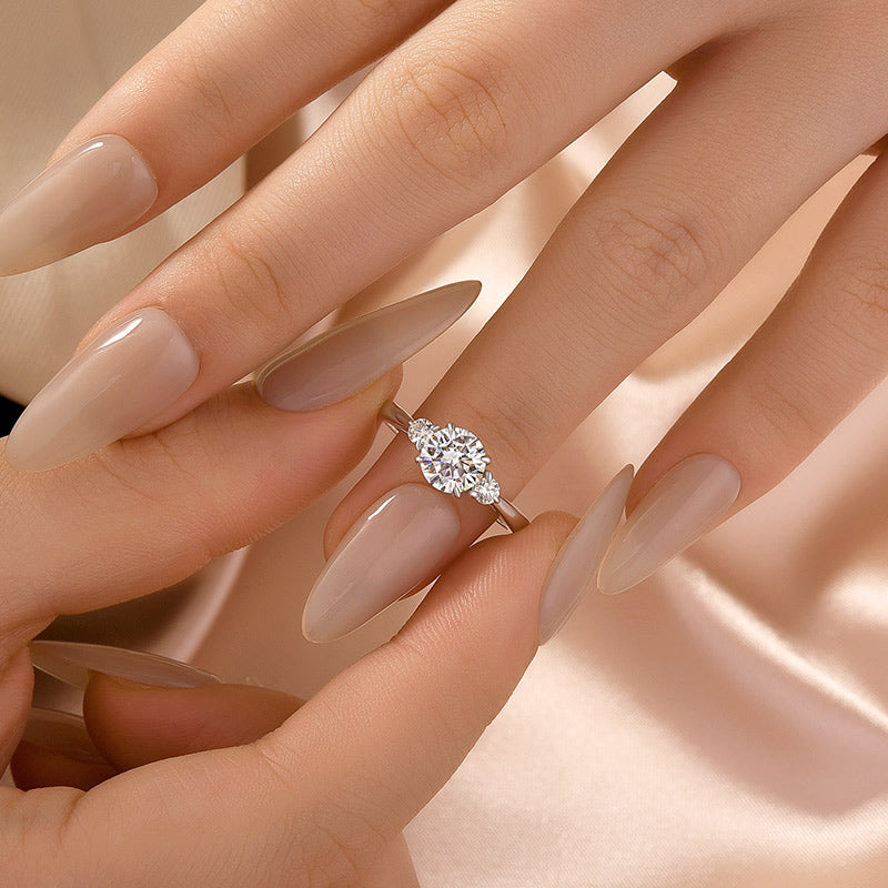 1.0Ct Three Stone Round Cut Moissanite Ring in S925 Sterling Silver