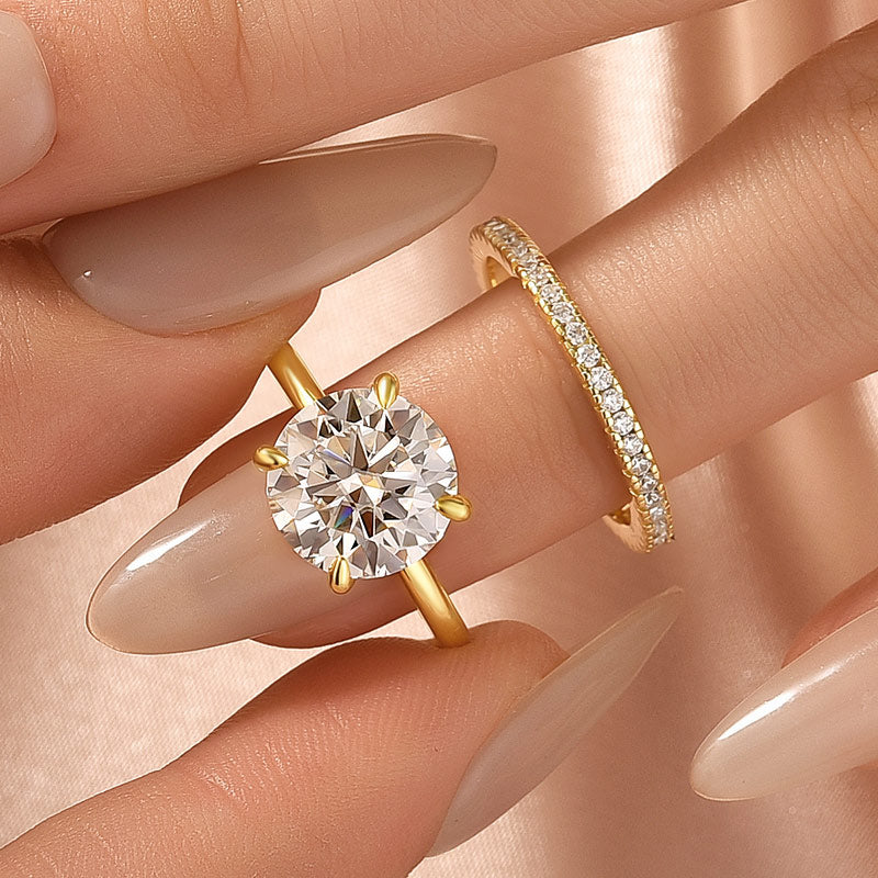 Moissanite 4.0Ct Solitaire Round Cut Yellow Gold Engagement Ring with Eternity Thin Wedding Band