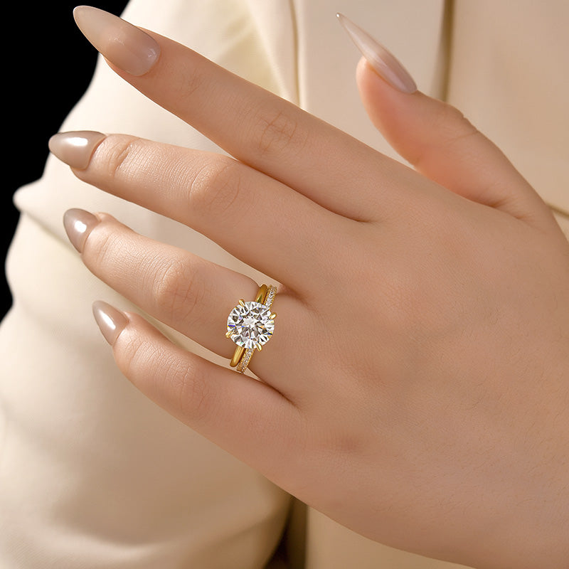 Moissanite 4.0Ct Solitaire Round Cut Yellow Gold Engagement Ring with Eternity Thin Wedding Band