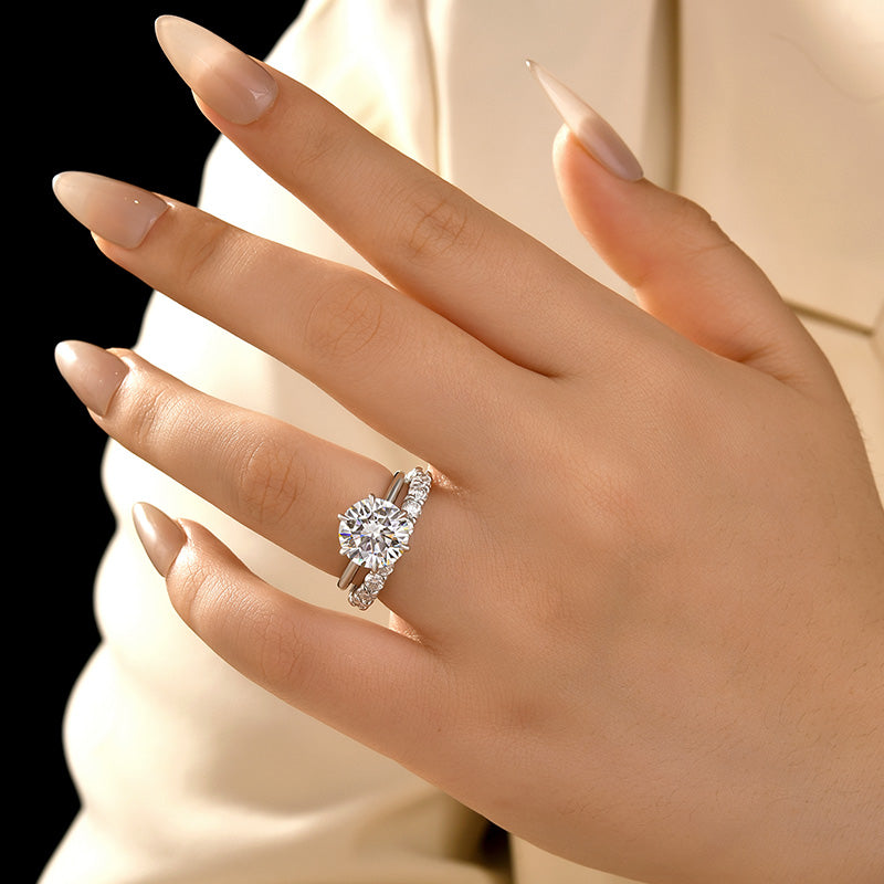 Solitaire 2.0 Ct/4.0Ct 6 Prong Round Cut Moissanite Diamond Wedding Ring