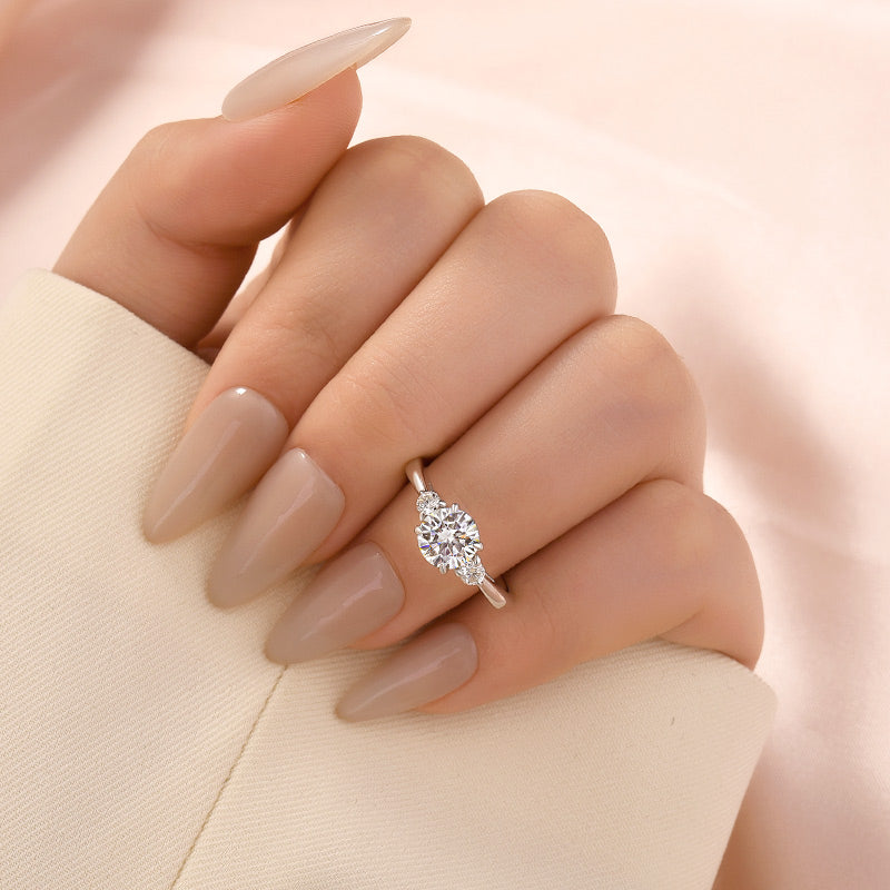 1.0Ct Three Stone Round Cut Moissanite Ring in S925 Sterling Silver