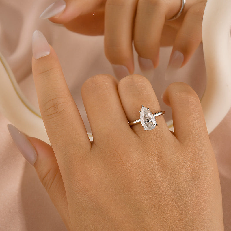 Rodiffy Moissanite 4.0 Ct Pear Cut White Gold Engagement Ring For Women