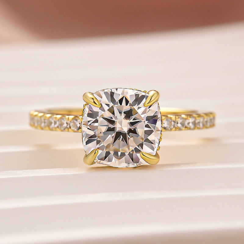 Rodiffy Moissanite 2.0 Ct～2.5 CtSquare Cushion Yellow Gold Promise Ring