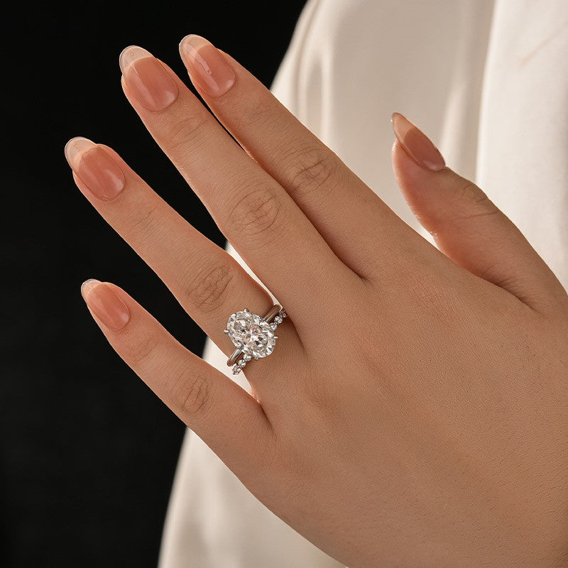 Solitaire 5.5Ct Oval Cut White Gold Moissanite Wedding Ring Set With Round Cut Wedding Band