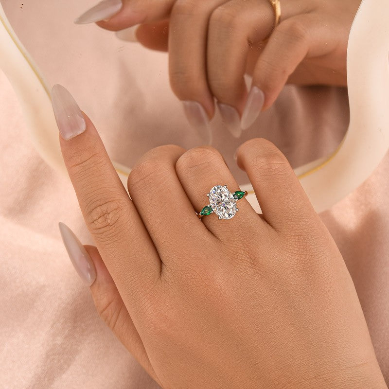 Moissanite 4.0Ct Oval Cut Green Pear Cut Side Stone Engagement Ring