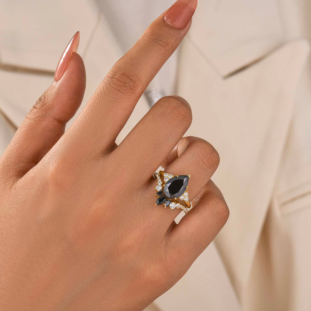 Moissanite 3.5Ct Pear Cut Black Stone & White Side Stones Stackable Travel Ring For Women