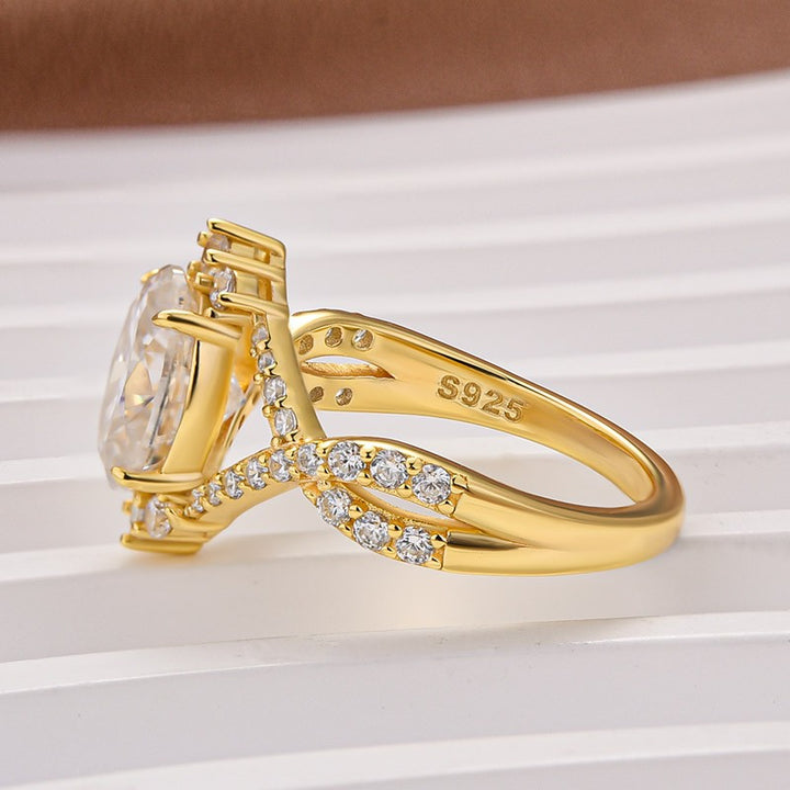 Moissanite 2.0Ct Oval Cut Engagement Ring Travel Ring In Sterling Silver
