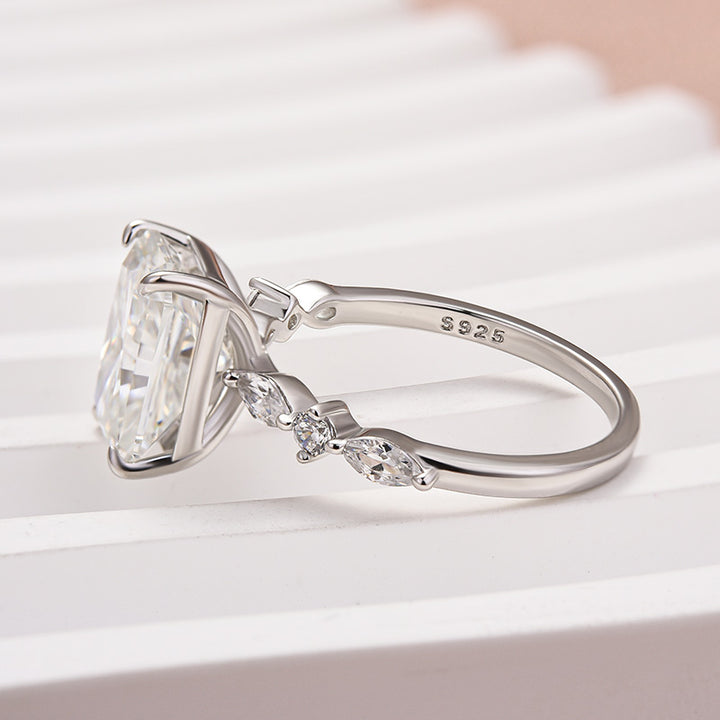 Rodiffy Moissanite 2.5Ct～3.5 Ct Radiant Cut White Gold Travel Ring For Women
