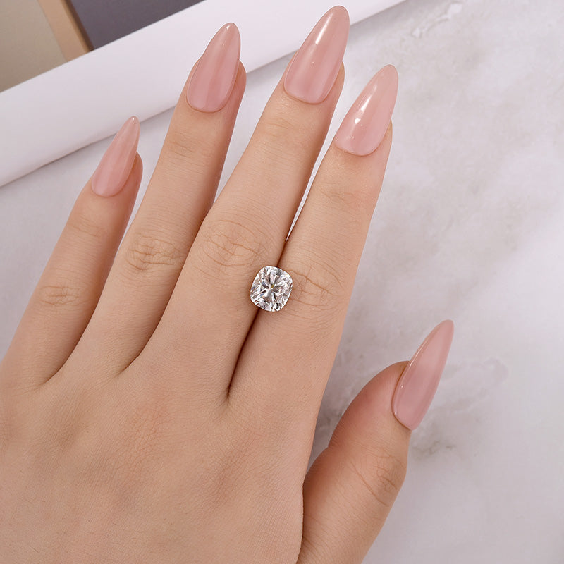 Cushion Cut 2.0 Carat Colorless D VVS1 Moissanite Unset Stone