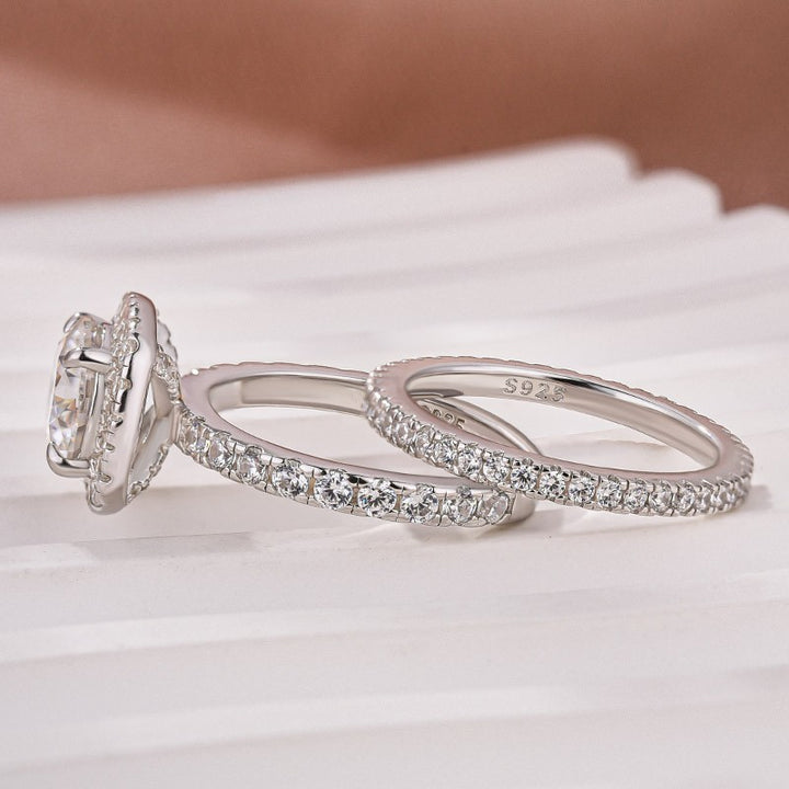 2.0Ct Halo Round Cut White Gold Moissanite Diamond Wedding Ring