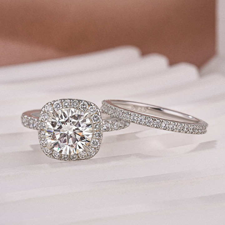 2.0Ct Halo Round Cut White Gold Moissanite Diamond Wedding Ring