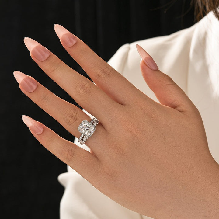 Moissanite 3.0Ct Halo Radiant Cut White Gold Wedding Ring with Oval Cut Wedding Band