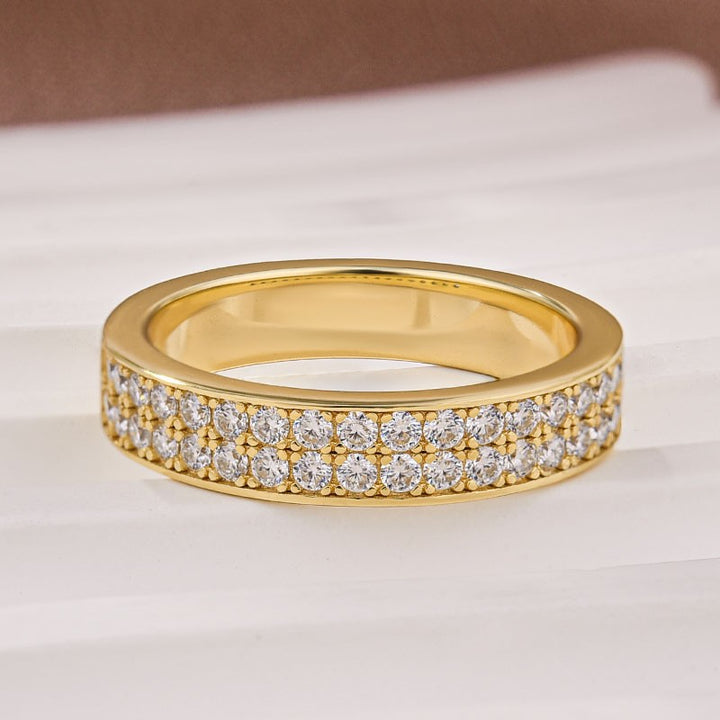 Half 1.0 Ct Round Cut Moissanite Wide Wedding Band In Sterling Silver