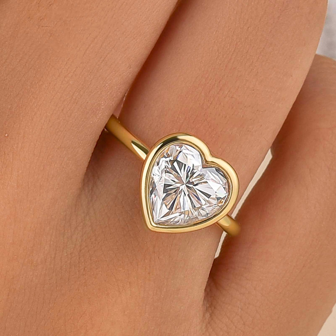 S925 Moissanite 3.0Ct Heart Bezel-Set Solitaire 18K Gold Plated Ring