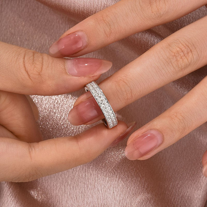 Half 1.0 Ct Round Cut Moissanite Wide Wedding Band In Sterling Silver