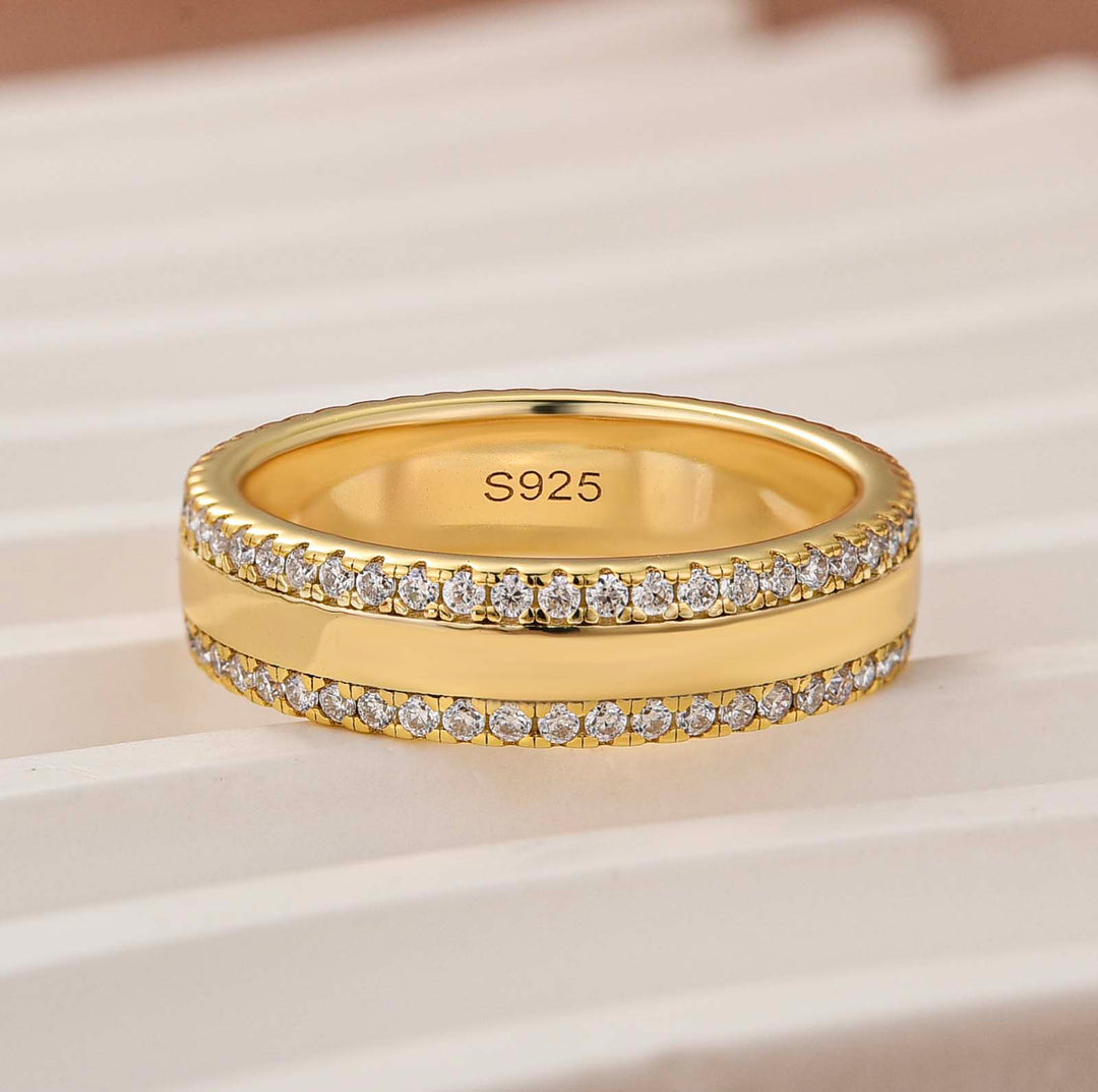 Moissanite Double‑Row Pavé Eternity Round Cut 0.67Ct Wide Stacking Nickel‑Free Statement Ring