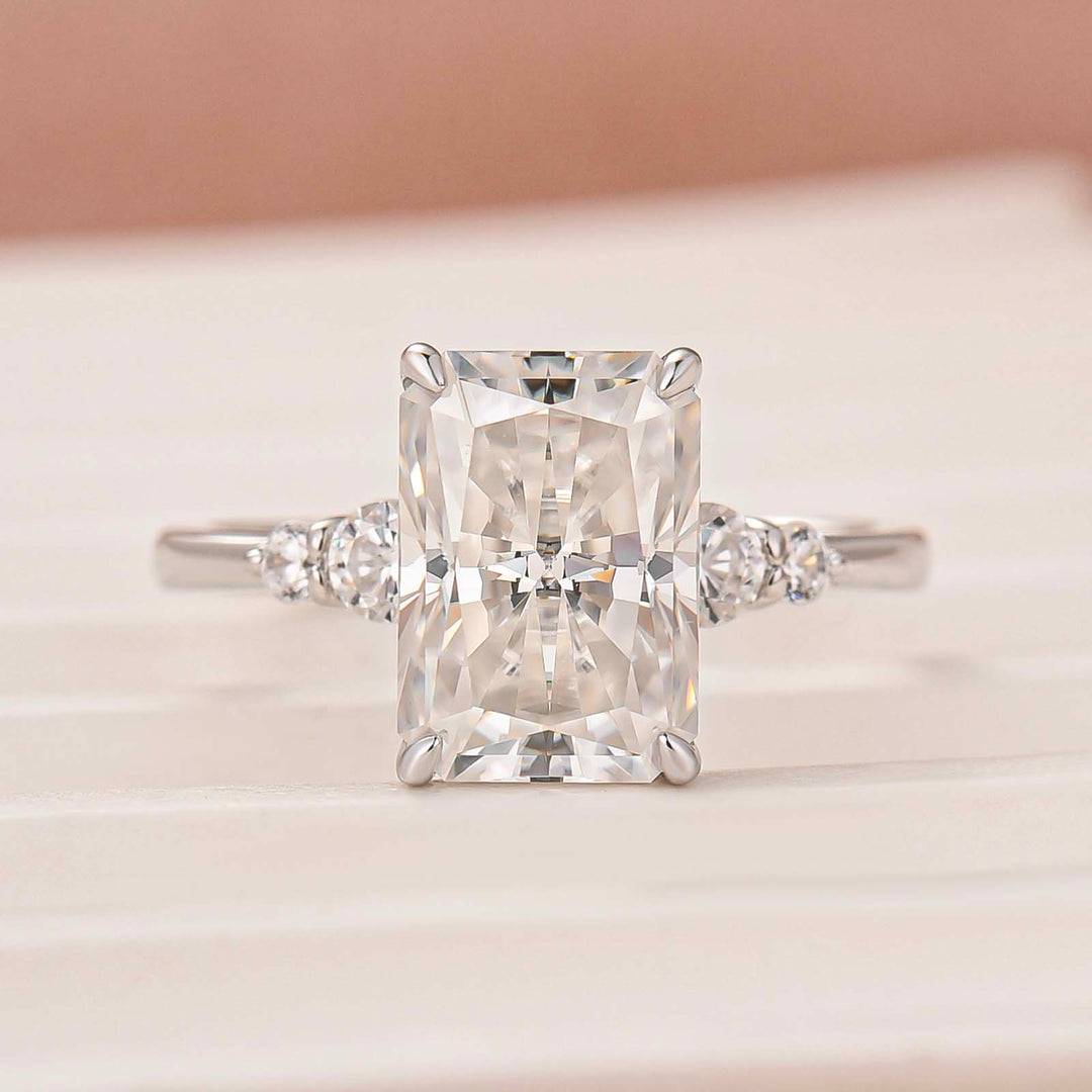 Moissanite 3.5Ct Radiant Side Stone Long-time Wearable Ring For Travel In Sterling Silver