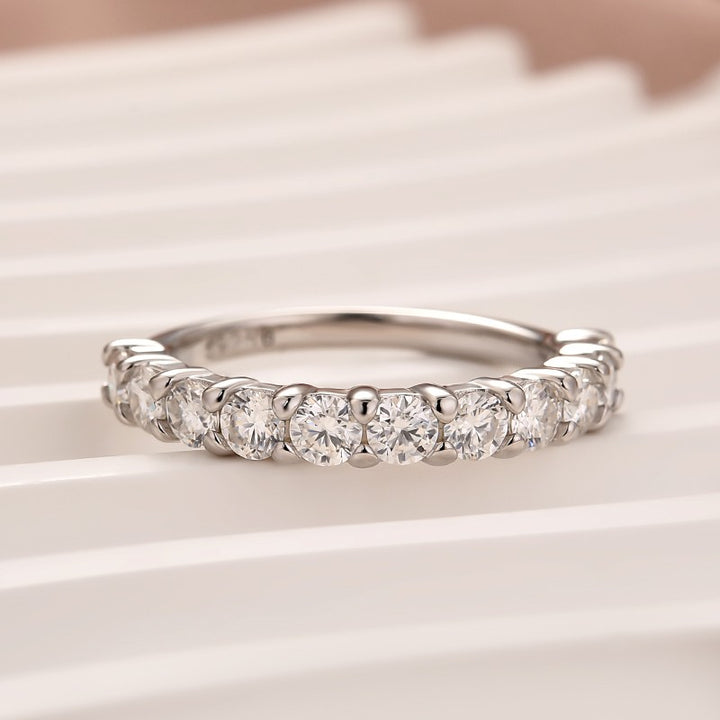 Moissanite 1.5 Ct Round Cut Women&