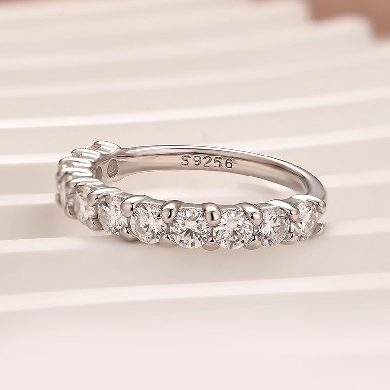 Moissanite 1.5 Ct Round Cut Women's Wedding Band