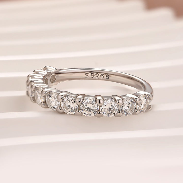 Moissanite 1.5 Ct Round Cut Women&