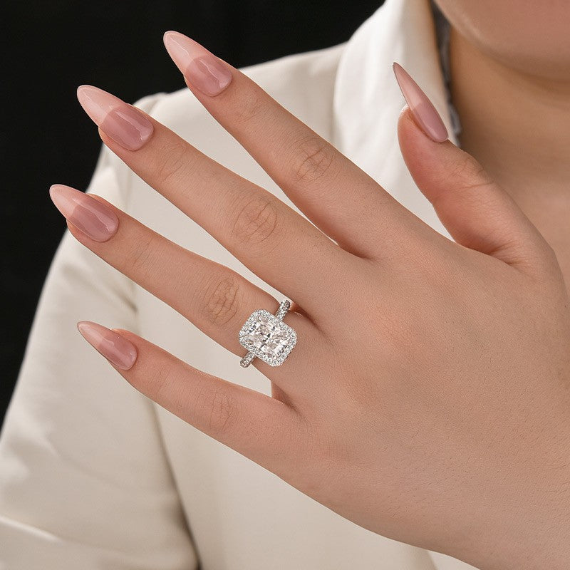Moissanite 3.5Ct Radiant Cut Halo Engagement Ring In Sterling Silver