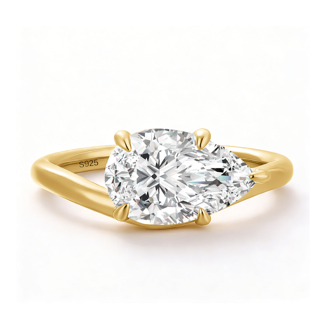 2.5Ct East-West Pear Cut Moissanite Ring in S925 Sterling Silver