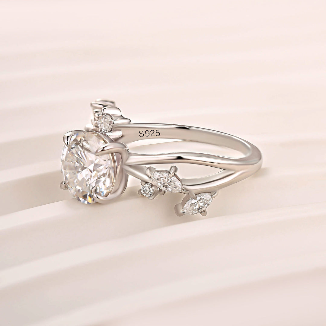 2.0Ct Round Moissanite Nature-Inspired Engagement Ring With Open Split Shank