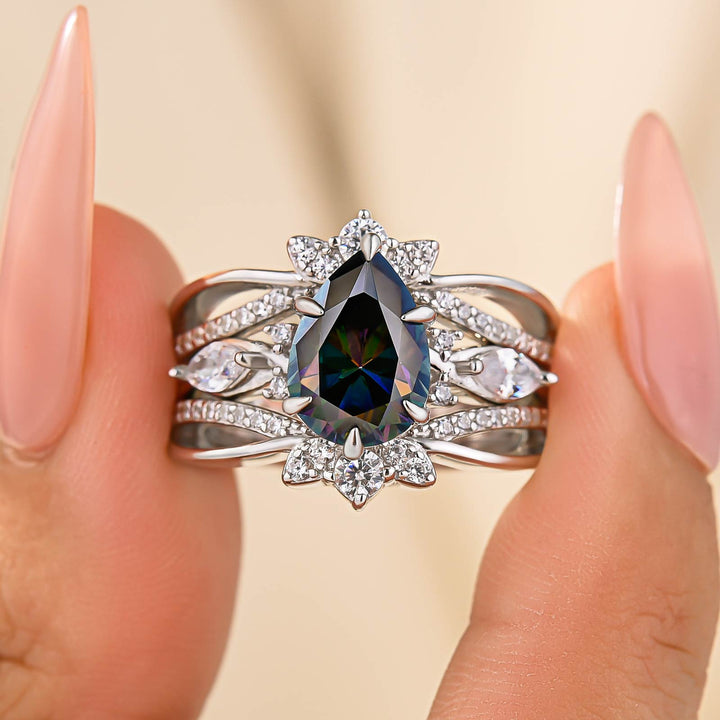 Moissanite 2.0CT Green Pear Cut Vintage Floral Enhancer Ring Sets In Sterling Silver