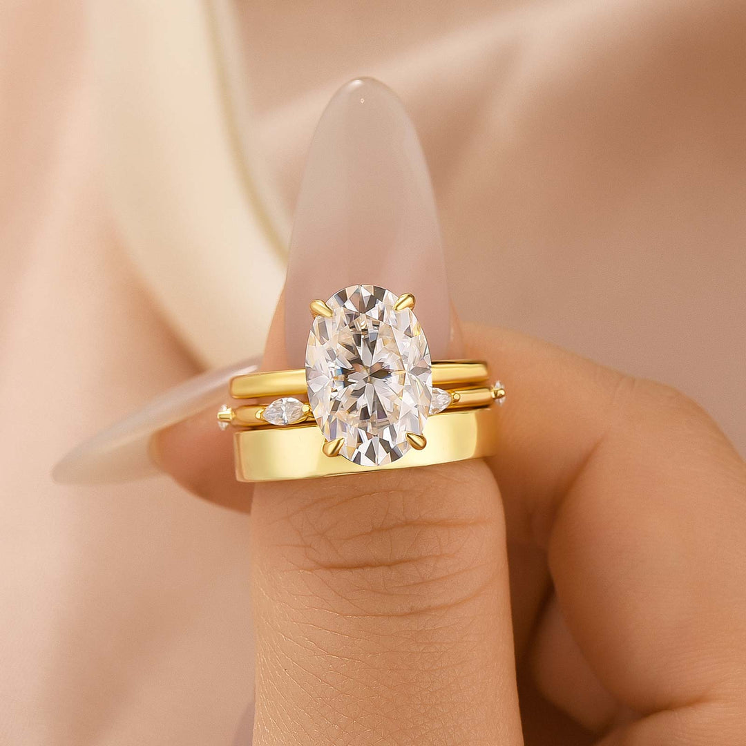 Moissanite 3PC 5.5 Ct Oval Cut Yellow Gold Wedding Ring Set For Women