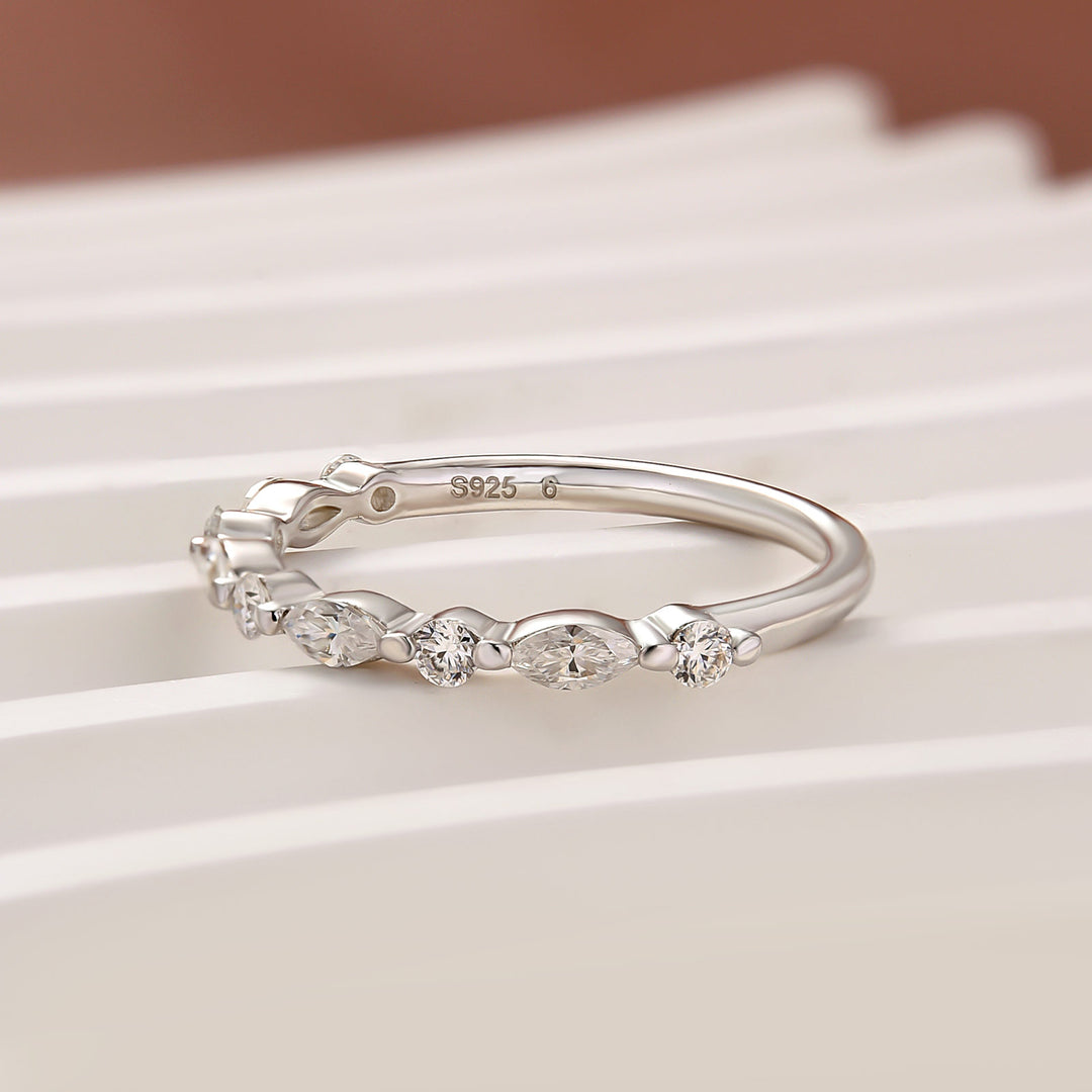 Rodiffy Moissanite 0.55 Ct Marquise-Round White Gold Wedding Band