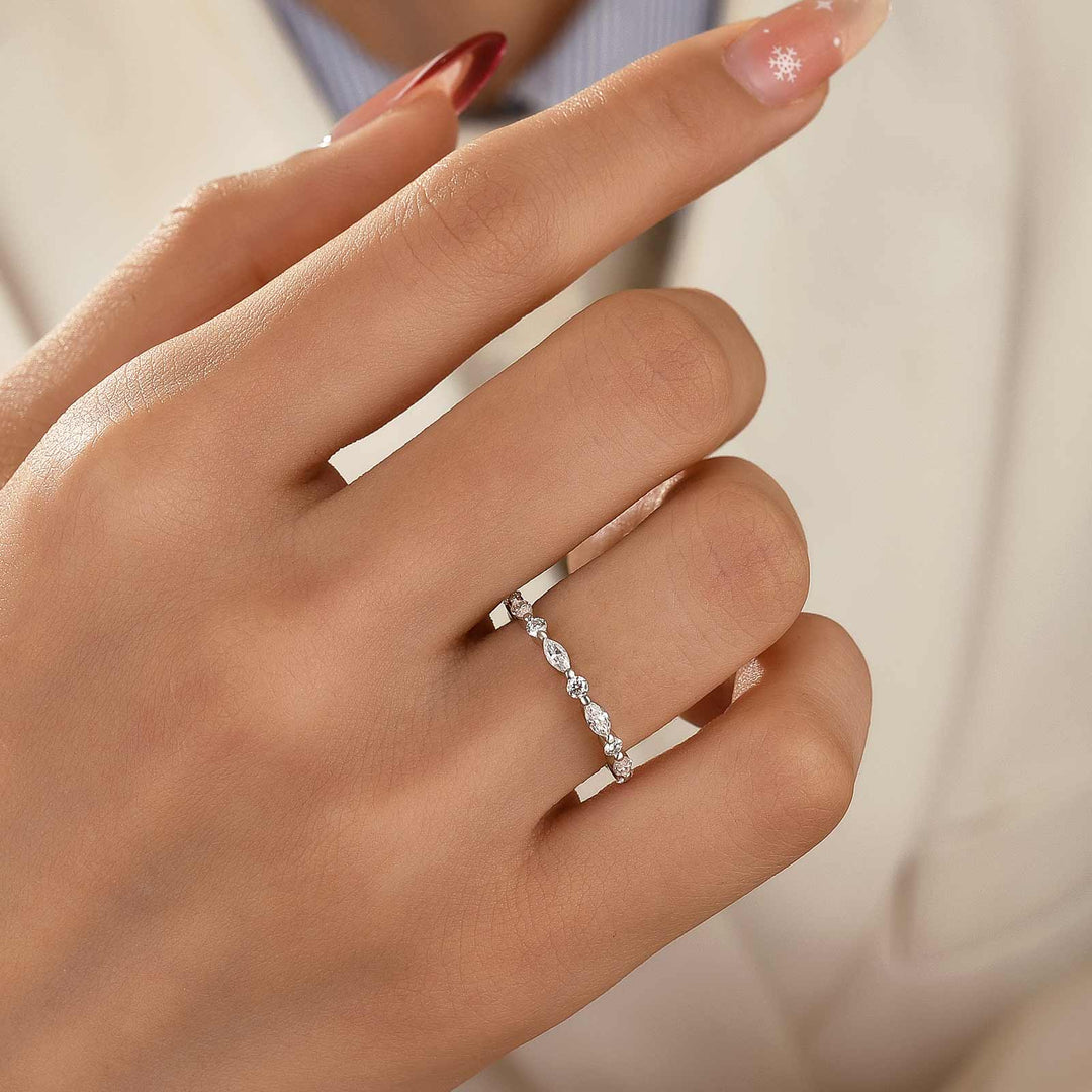 Rodiffy Moissanite 0.55 Ct Marquise-Round White Gold Wedding Band