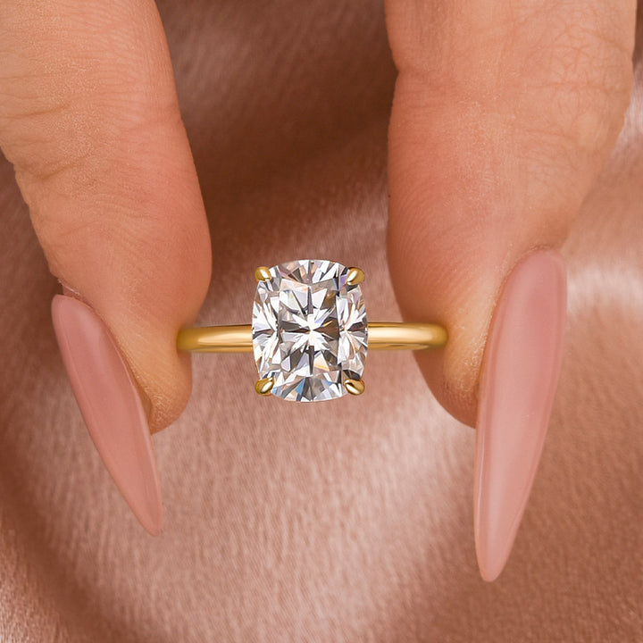 Rodiffy Moissanite 2.5Ct~4.0 Ct Cushion Cut Yellow Gold Engagement Ring