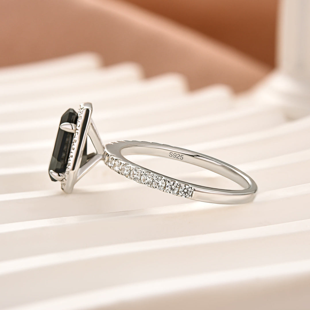 Moissanite 1.7Ct Black Coffin Cut Halo Engagement Ring