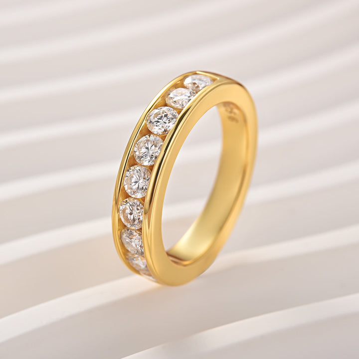 Moissanite 0.9Ct Channel Setting Round Cut Half Eternity Band
