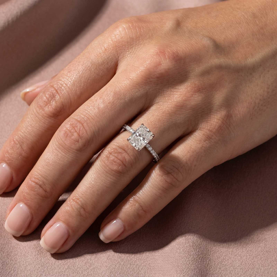 Rodiffy Moissanite 2.0 Ct Radiant Cut White Gold Engagement Ring