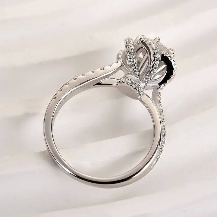 Rodiffy Moissanite 1.0Ct Round Cut Twist Flower Design Engagement Ring