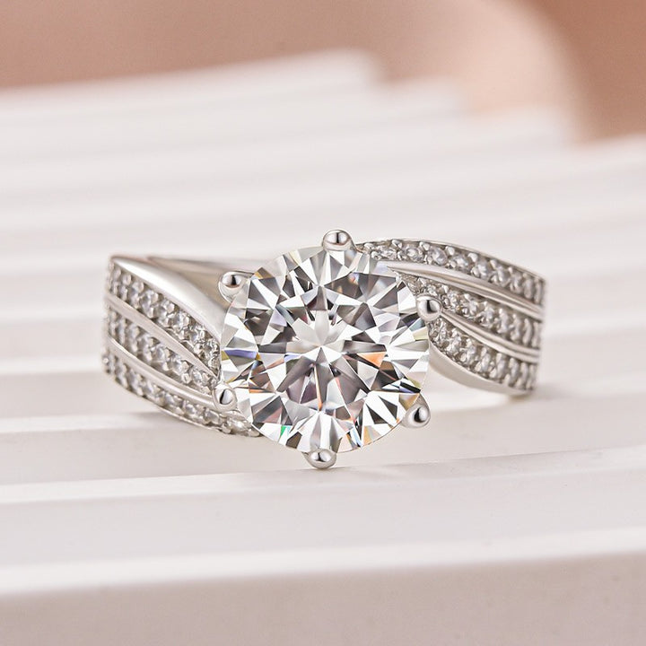 Moissanite 3.0 Ct Round Cut Twist White Gold Promise Ring