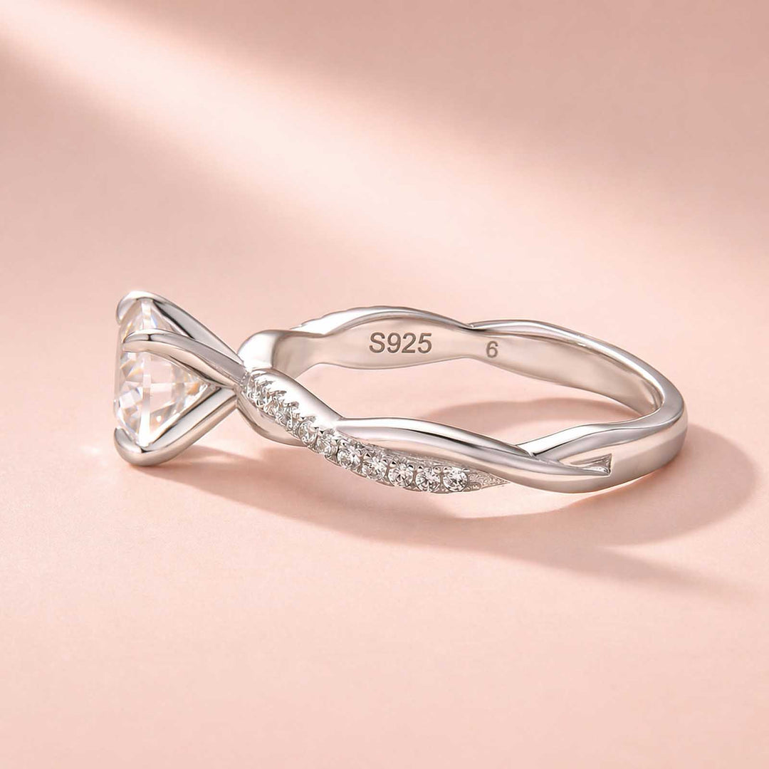 S925 Sterling Silver Mossianite Twist White Gold 1.0Ct Round Cut Engagement Ring