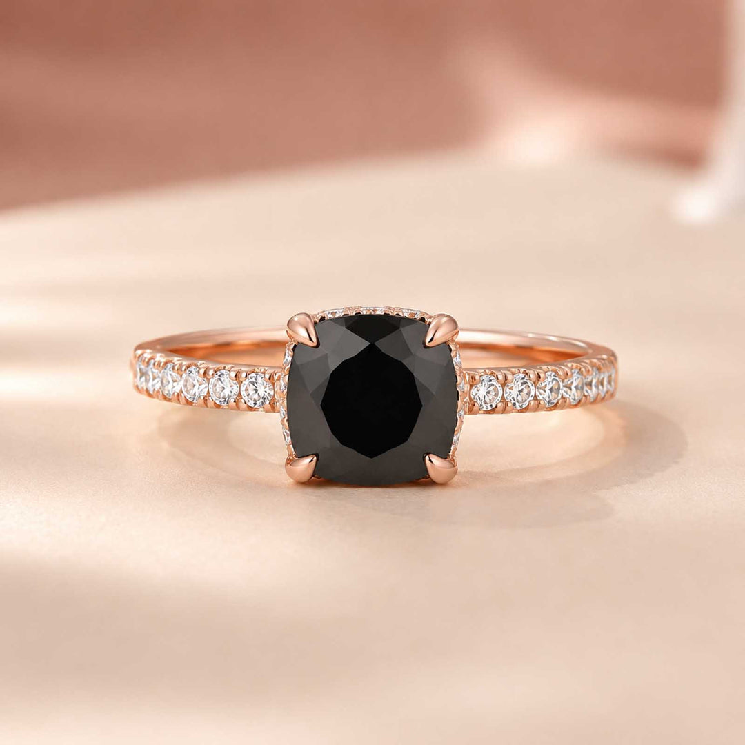 S925 Moissanite 2.0CT Cushion Cut Vintage Black Stone Paving Band Travel Ring For Women