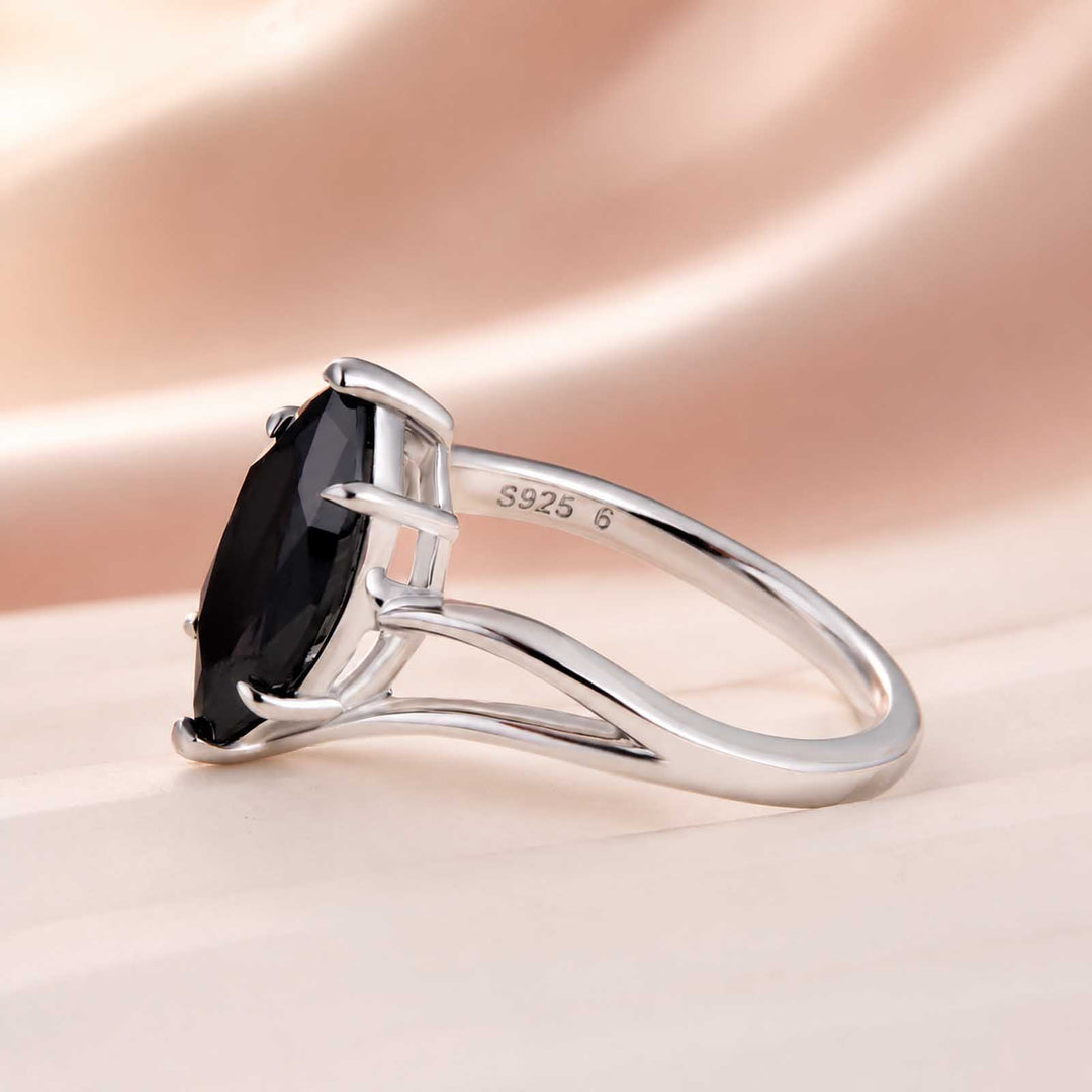 Moissanite 2.0Ct Marquise Cut Split Shank Slitaire Black Stone Travel Ring For Women