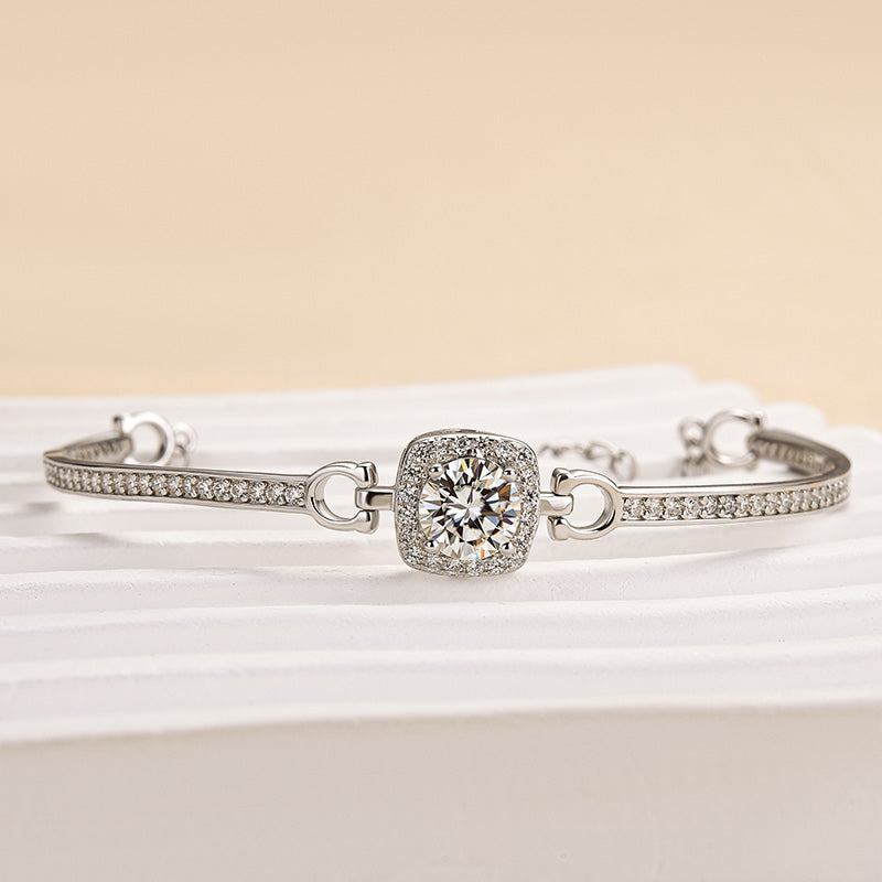 Rodiffy Moissanite 1.0 Ct Halo Round Cut White Gold Bracelet