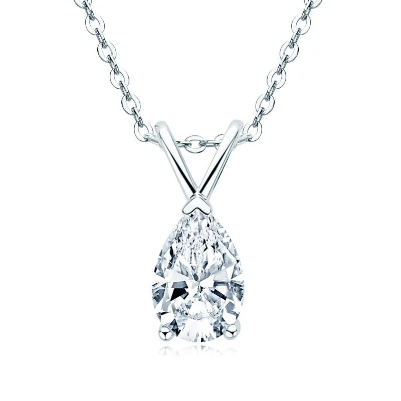 Rodiffy Moissanite 1.5 Ct Pear Cut Pendant Necklace