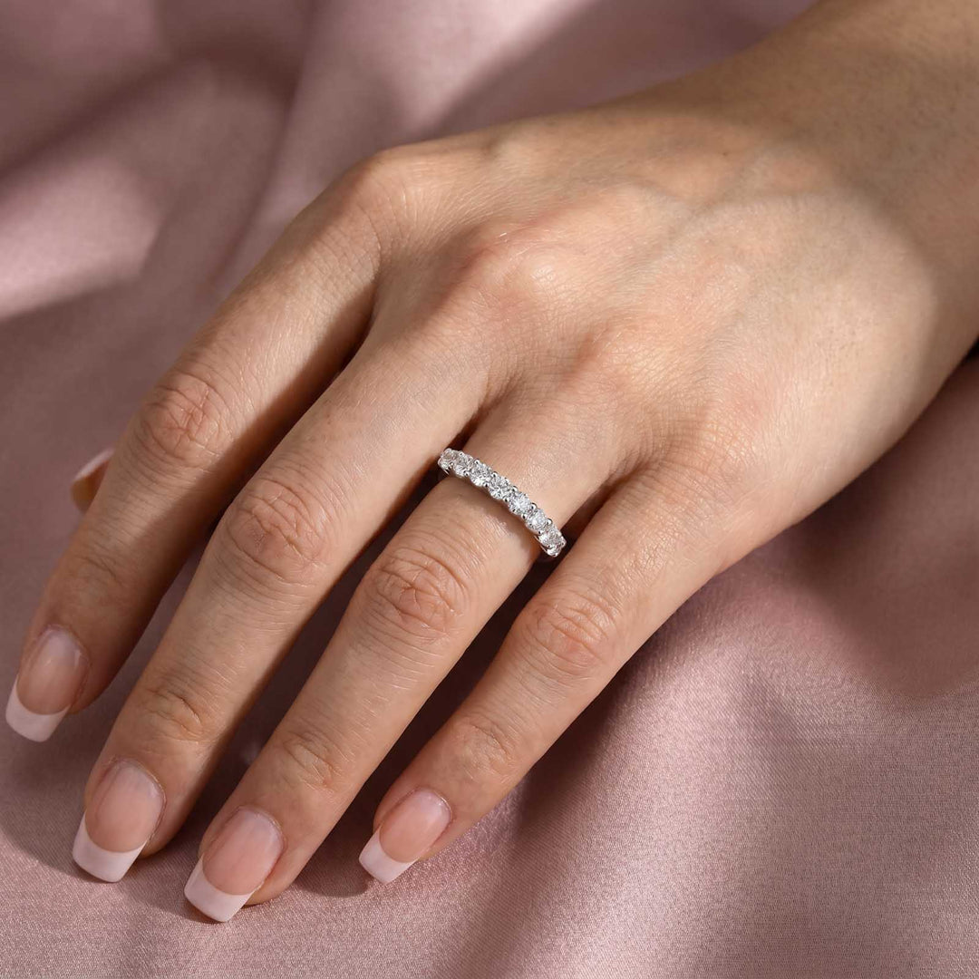 Rodiffy Moissanite 0.7Ct Round Cut White Gold Women's Wedding Band