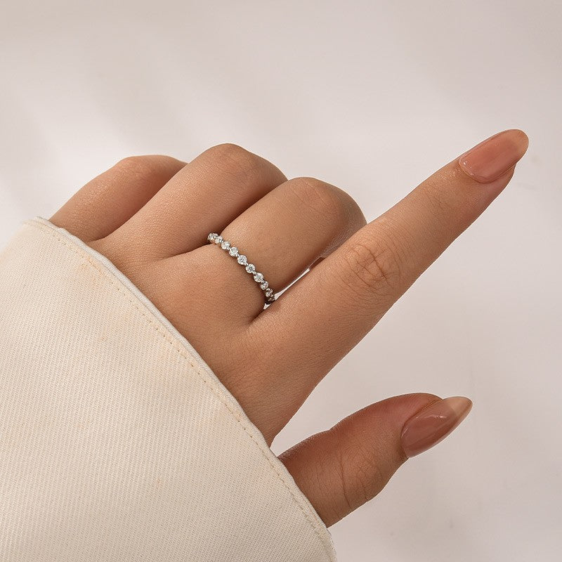 Rodiffy Moissanite 1.0Ct ~1.5 Ct Round Cut 18K Gold Plated Stackable Anniversary Ring