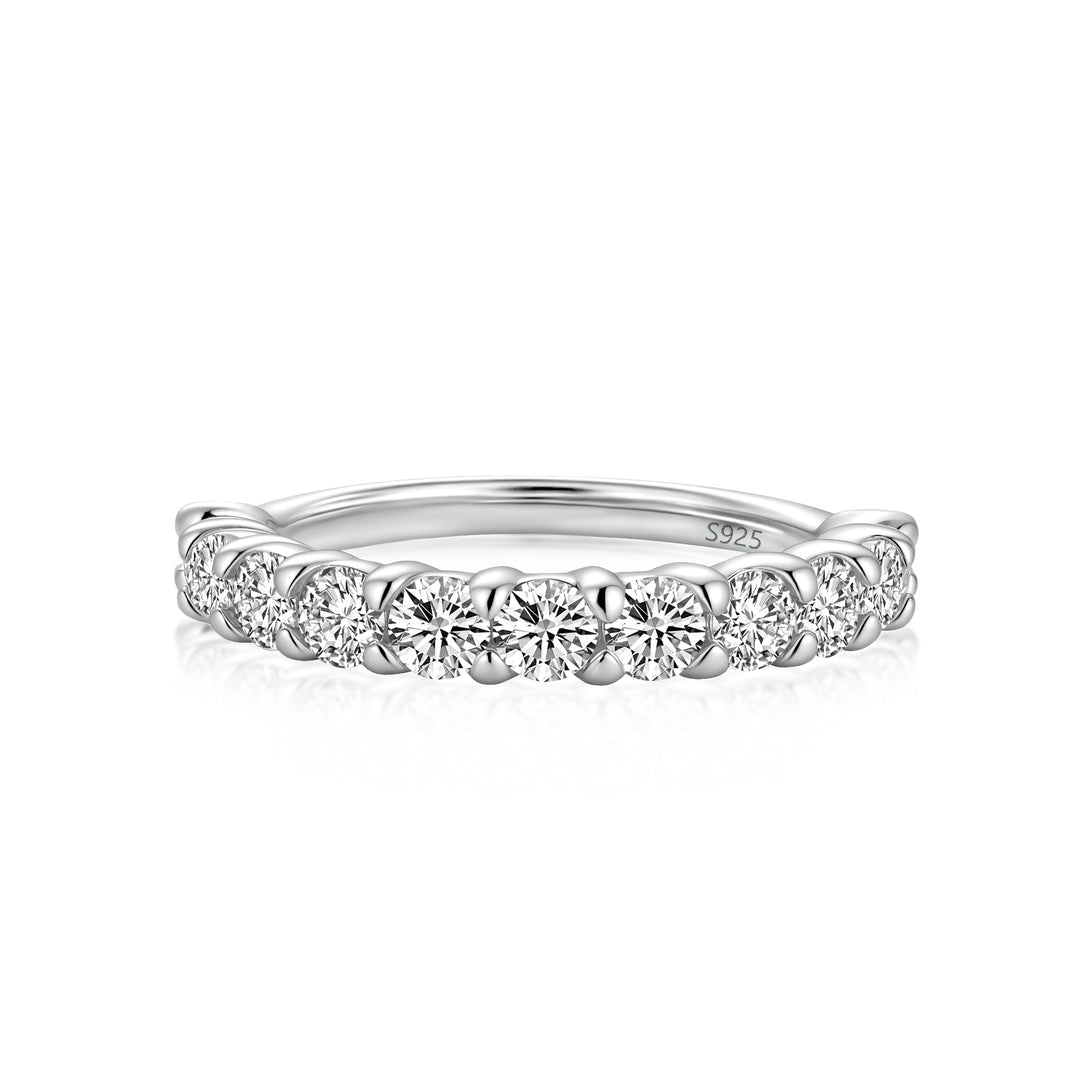 Moissanite 1.5 Ct Round Cut Women's Wedding Band