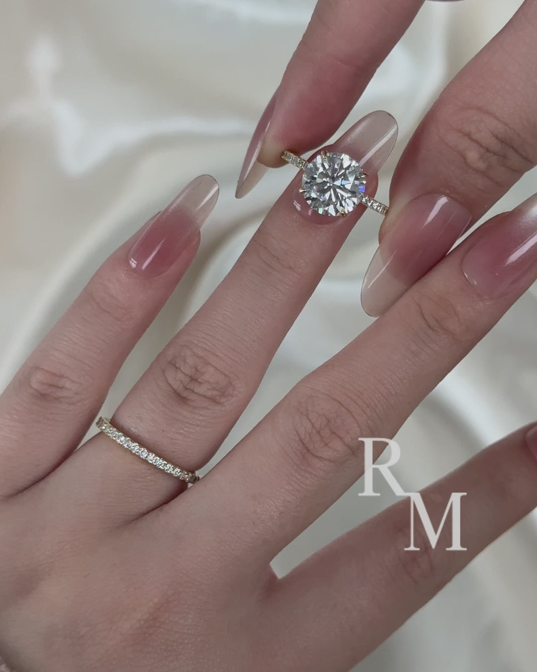 Rodiffy Moissanite 4.0 Ct Round Cut Yellow Gold Wedding Ring Set